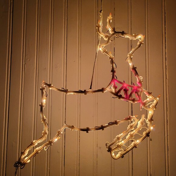 Vintage Christmas lights - Reindeer Silhouette - Retro Window display - Picture 1 of 10